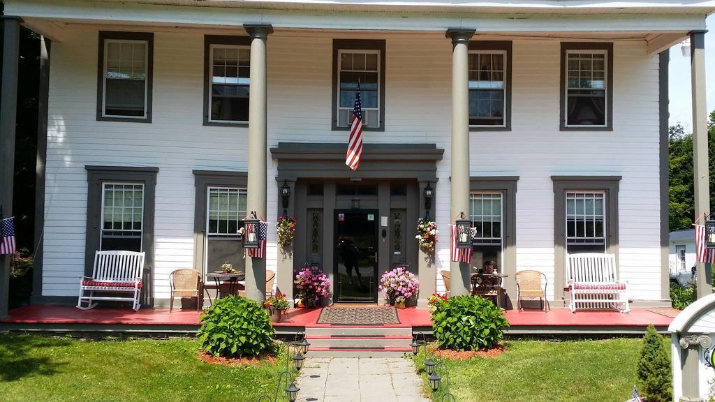 Brookside Inn At Laurens ภายนอก รูปภาพ